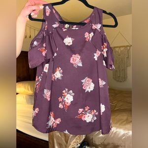 Live 4 Truth floral top.